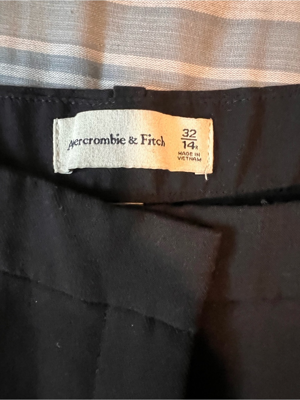 Abercrombie & Fitch curve love Sloane Tailored Wide Leg High-Waist Black Pants - Picture 4 of 4